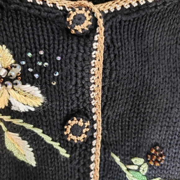 TIARA International Vintage Button Down Cardigan Sweater Embroid Flowers… - Picture 3 of 14